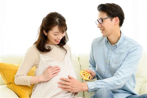 妊娠後期 性交渉|妊娠中の性生活 ～性行為はしてもいいの？～ 